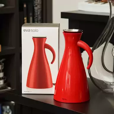 Eva Solo Vacuum jug "Red"