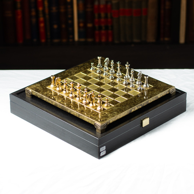 Staunton Chess in Manopoulos Sand Color