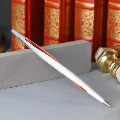 The eternal pencil Aero Red PF with a stand by Pininfarina