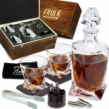 Set for whiskey «Frolk» in a case