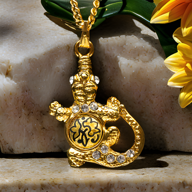 Pendant "Alligator" by Anframa (hand gilding)