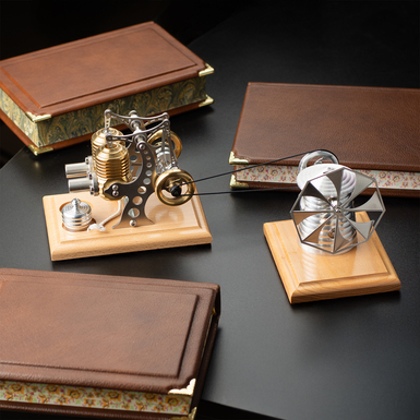 Stirling engine with windmill from Böhm