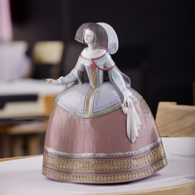 Фарфоровая статуэтка "Дама" от Lladro
