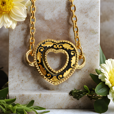 Pendant "Talisman" hand-gilded by Anframa