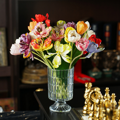 Bouquet of cold porcelain tulips, author Marina Malinovskaya