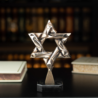 Author's bronze sculpture "Star" by brothers Ozyumenko