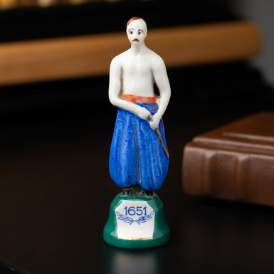Porcelain figurine "Zaporozhets", Kyiv experimental ceramics and art factory