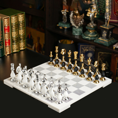 Elite chess set "Carrara Lux", board made of Bianco Carrara marble and gilded figures BY the Italian brand ITALFAMA