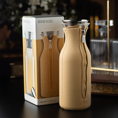 Carafe (thermos) for 1 liter "Golden Sand" made of stainless steel with a cover included from Eva Solo