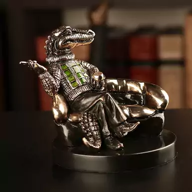 Sculpture "Oligarch" by Vizuri