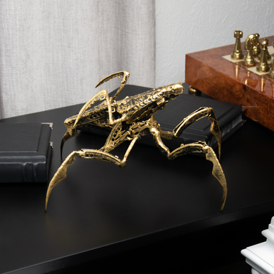 Metal figurine of a beetle from the movie "Star Trek" (30 cm)