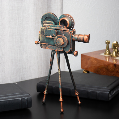 Металева статуетка "Camcorder" (28 см) від Hisoshi art Studio