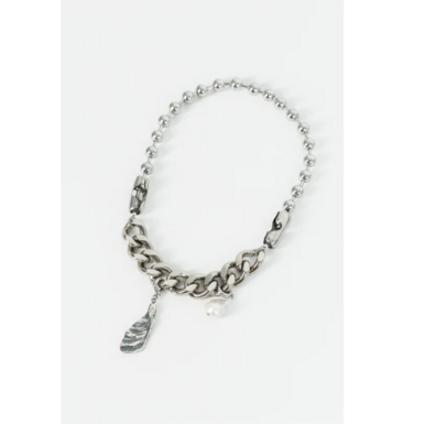Necklace "ESTER SILVER" with baroque pearl and pendant by SAMOKISH