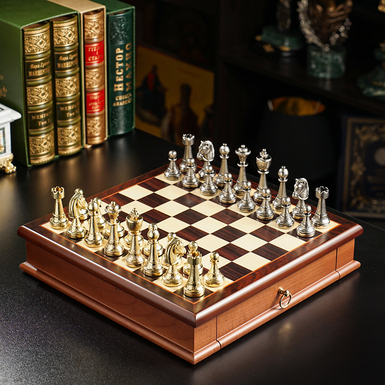 Handmade chess set with wooden board and metal pieces "Mind" by ITALFAMA