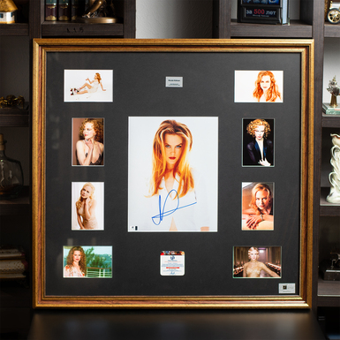Actress Nicole Kidman's autograph on an authentic photograph