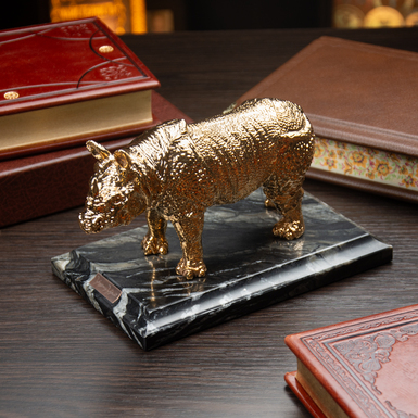 Gold-plated statuette "Rhino" by Yevgeny Yepur