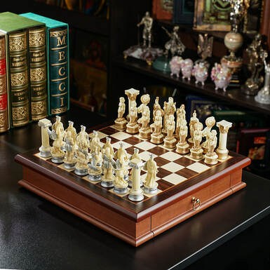 "Poseidon" chess set with wooden board and hand-painted thematic pieces from ITALFAMA