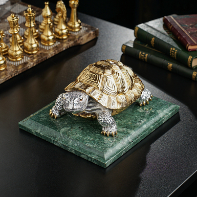 Author's figurine made of polyester resin with silvering "Turtle", serpentine stone (serpentine) by Egeny Epur