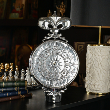 Pewter wall clock "Border of the world" by Freitas & Dores