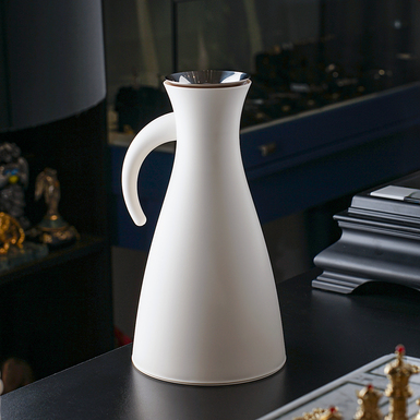 Vacuum jug (1 l) made of stainless steel "Coconut" by Eva Solo