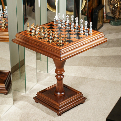 "Corona" chess table with wooden board and gold and silver-plated pieces from ITALFAMA