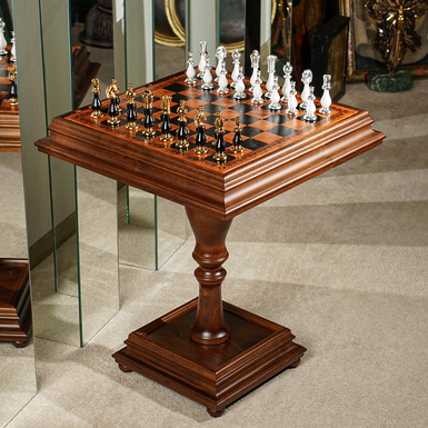 "Aeternum" chess table with wooden board and gold and silver-plated pieces from ITALFAMA
