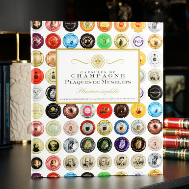 Album with 4 protective envelopes for 168 champagne caps from Leuchtturm