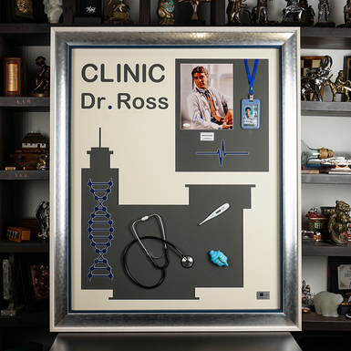 George Clooney's autograph “CLINIC Dr. Ross”