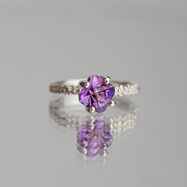 Ring "Violet" with olivine made of 925 silver