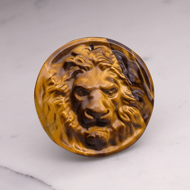 Car amulet lion made of tiger's eye from Stone art designe (21 g)