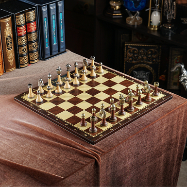 "Regno di Ferro" chess set with handmade wooden board and metal pieces from ITALFAMA