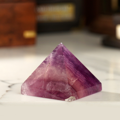 Fluorite Pyramid "Violet" by Stone Art Designe (77 g)
