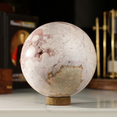 Agate ball "Tenderness" by Stone Art Designe (1732 g)