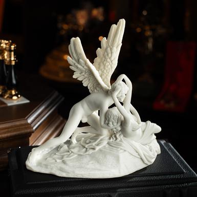 Antonio Canova's figurine "Cupid and Psyche" handcrafted by ITALFAMA