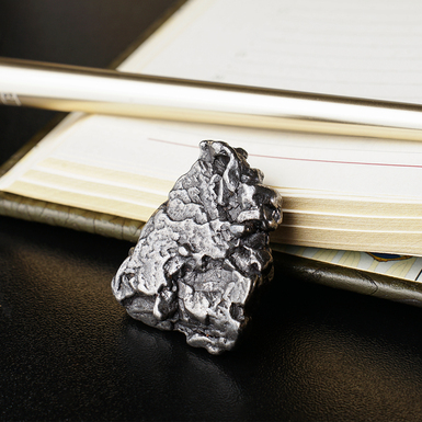 Certified meteorite "Campo Del Cielo", 46.2 g (Argentina)
