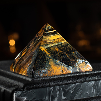 Tiger's Eye Pyramid "Ferrox" by Stone Art Designe (367 g)