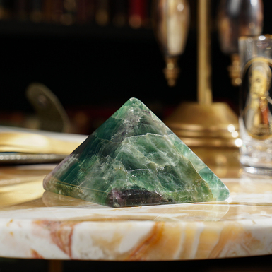 Fluorite Pyramid by "Chromia" Stone Art Designe (404 g)