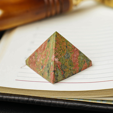 Unakite Grass Pyramid by Stone Art Designe (2.5 g)