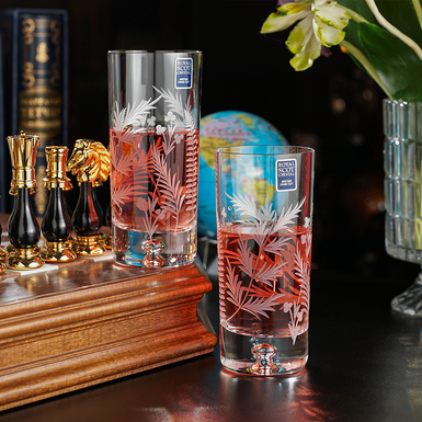 Pair of tall "Evergreen" crystal glasses from Royal Buckingham, Great Britain