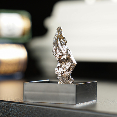 Certified meteorite "Aletai USAI 0073", 25.73 g (Southeast Asia)