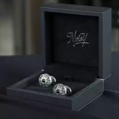Moray - Cufflinks «Gothic classic»