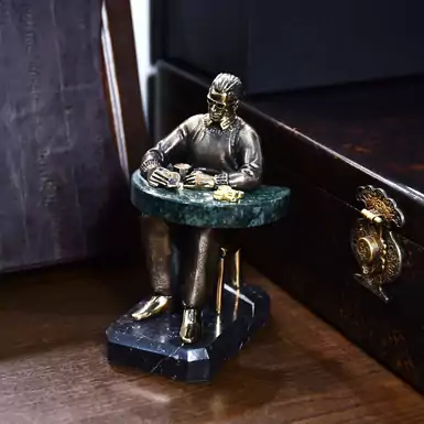Vizuri - Sculpture «The Star of Poker»